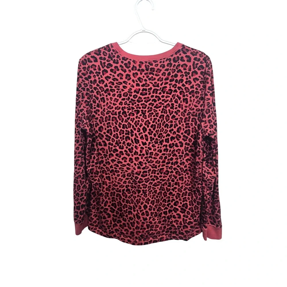 Nike Long Sleeve Shirt Womens XL Pink Red Leopard Print Cotton‎ DM2767-661
